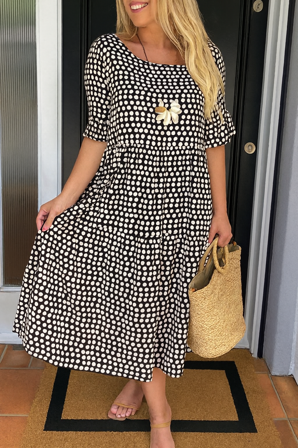 Vestido Midi de Manga Corta