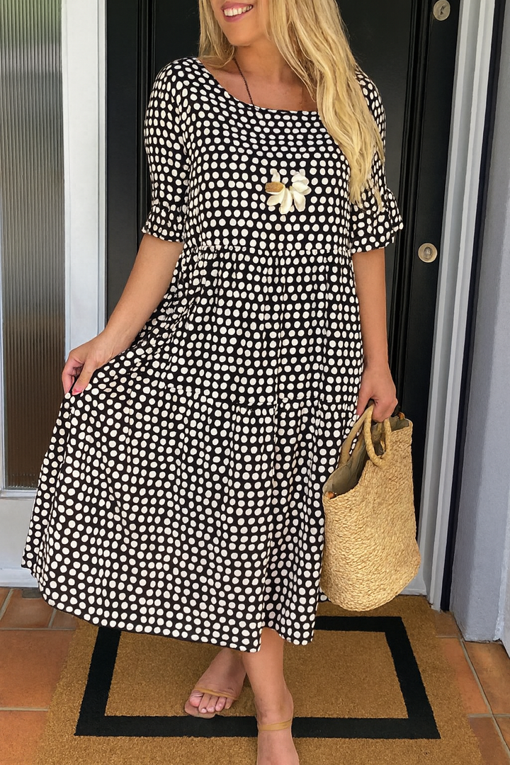 Vestido Midi de Manga Corta