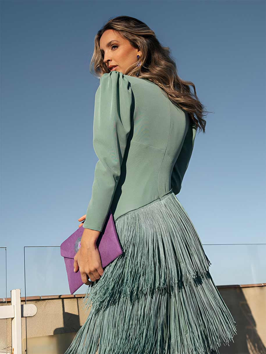 Frida | Vestido midi con flecos en verde salvia
