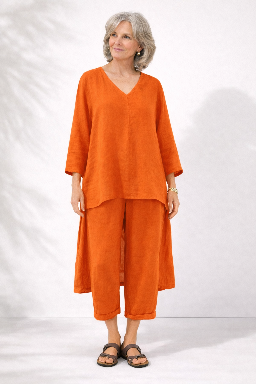 Adriena | Conjunto Elegante de Dos Piezas con Escote en V