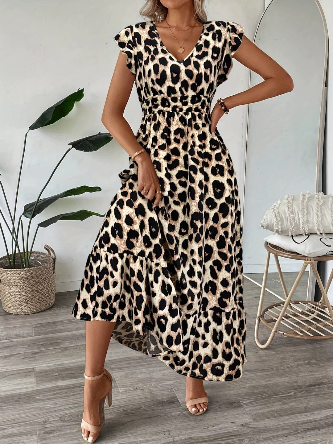 Candela | Vestido maxi barroco con escote en V