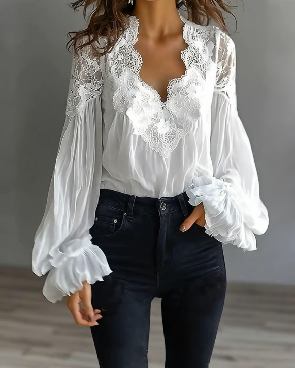 Eva | Blusa con encaje floral y mangas de farol