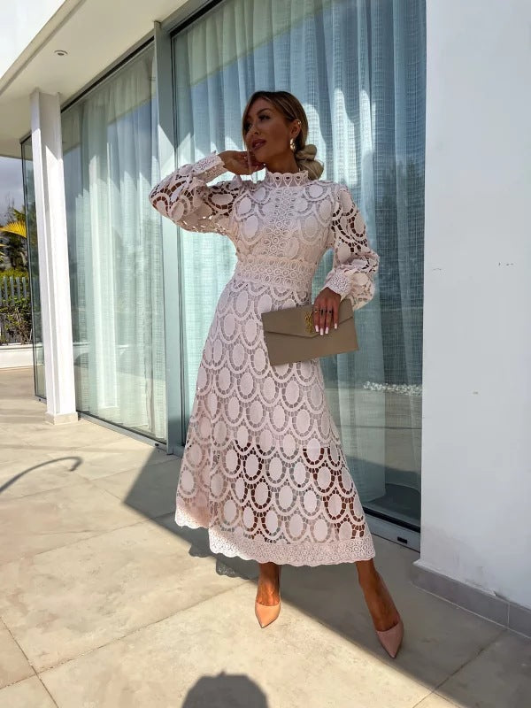 Noor | Vestido de Encaje Romántico