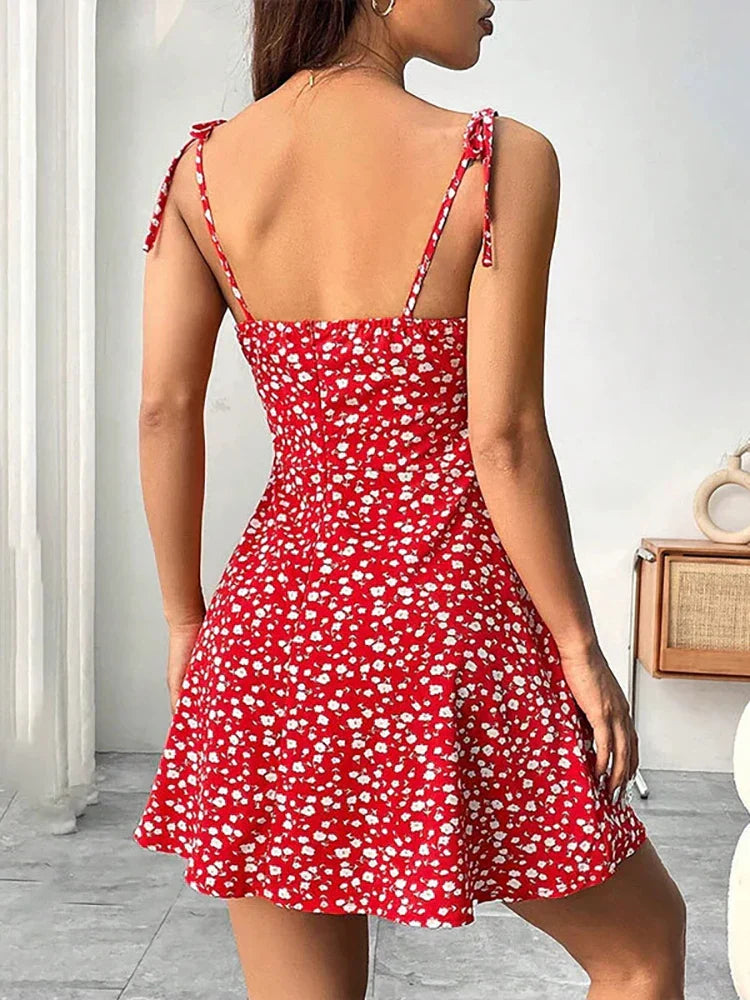 Lara | Short playero con tirantes finos y estampado floral