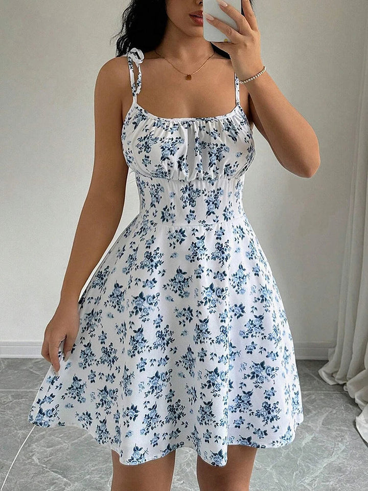 Lara | Short playero con tirantes finos y estampado floral